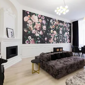  Апартаменты Leogrand On Lychakivska 3 Украина